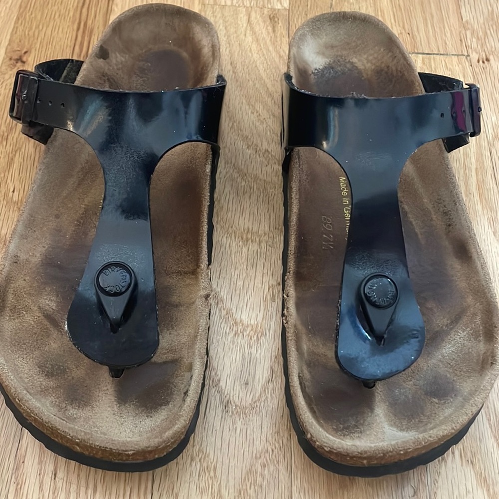 Gizeh Birko-Flor Patent Birkenstocks